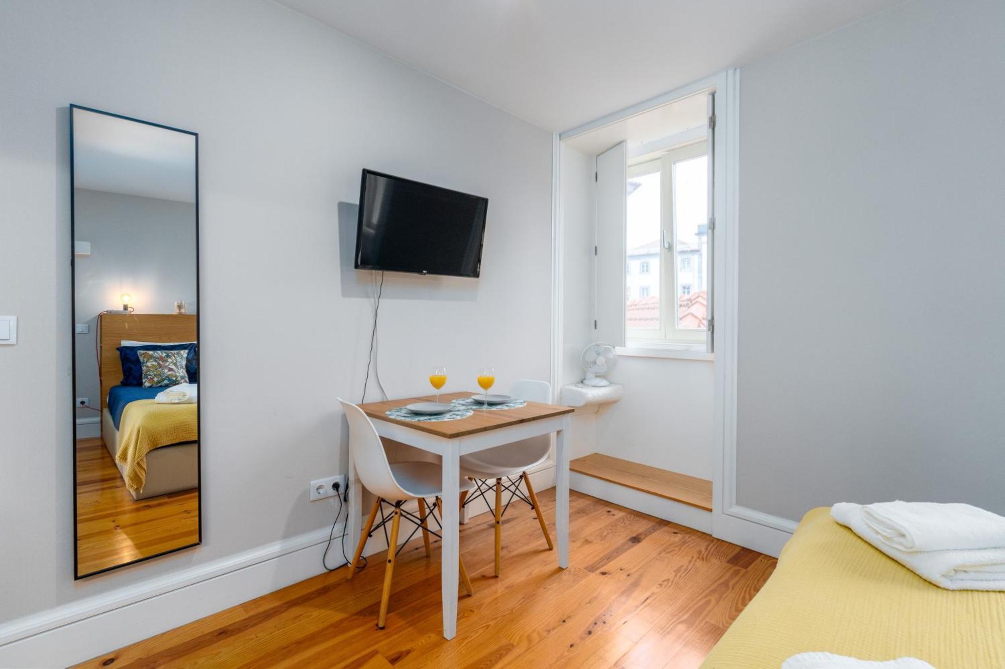 A Window To Porto - Apartment In The Heart Of The City Exterior photo